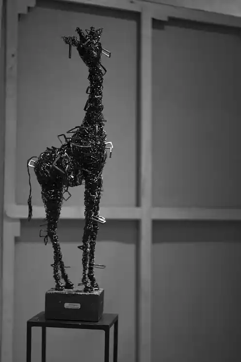 Warranty Included ▷ Ambition by Karen Akhikyan, 2020 | Wire Sculpture