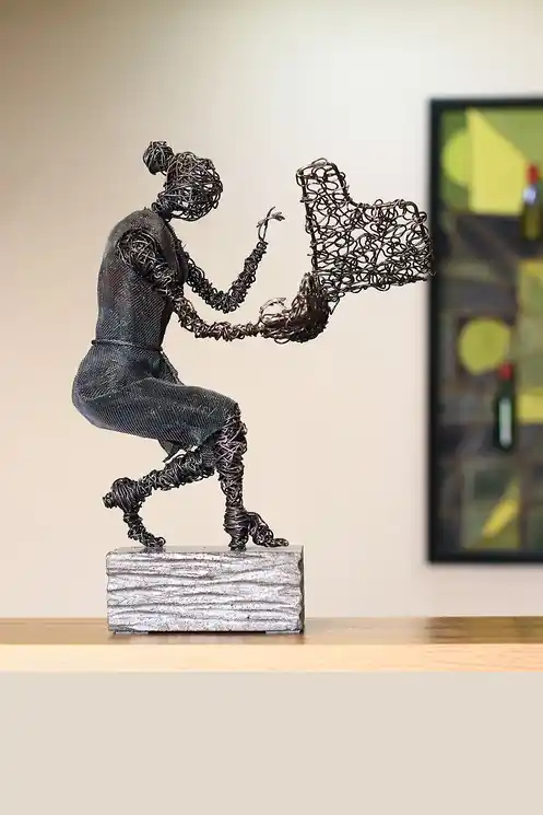 Price Cut ▷ Pianist by Karen Akhikyan, 2023 | Iron Sculpture