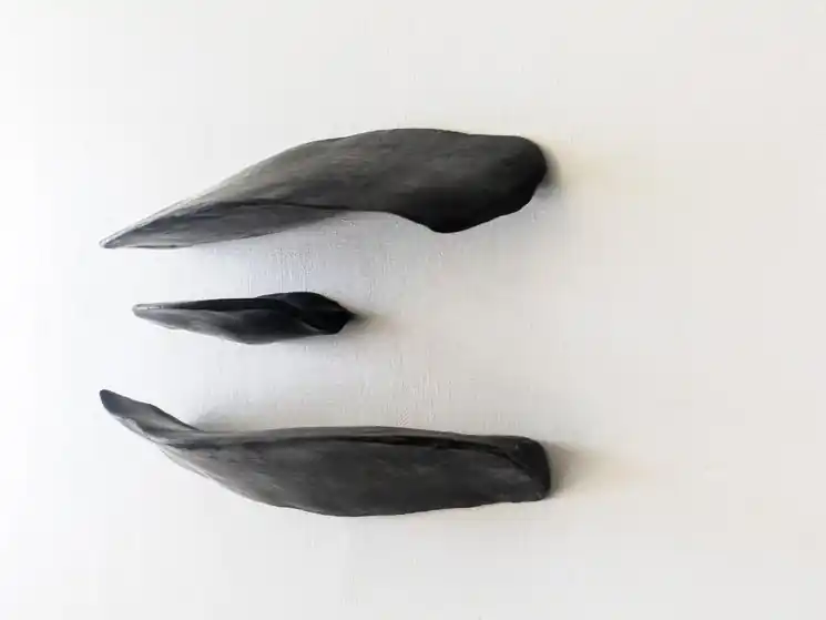 ▷ Cuerpos Magnéticos #9 Parte A. Wall sculpture by Carla Gimbatti, 2025 | Resin sculpture Trusted Brand