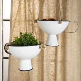 Money Back Guarantee Hanging Metal Planters Set of 2