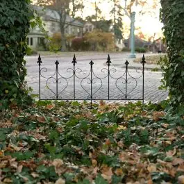 Low Price Scrolled Hearts Black Metal Garden Fence