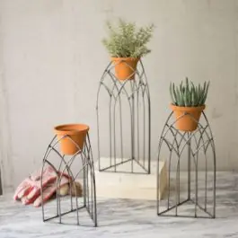 Fresh Stock Raw Metal Plant Stand With Pot Set of 3