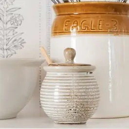 Lidded Stoneware Honey Pot With Dipper 3 Piece Set Certified