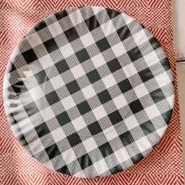 Special Discount Classic Farmhouse Gingham Plate Set of 4