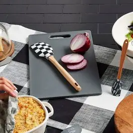 2 Piece Cutting Board and Spatula Set Free Returns